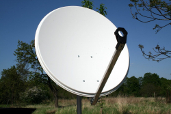 Satelitn� parabola Emme Esse 80Al - biela