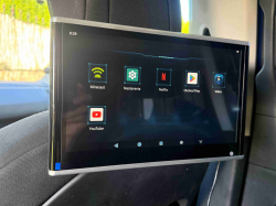 Android LCD monitor do auta na hlavov� opierku