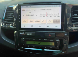 Android r�dio s navigaciou Toyota Hilux