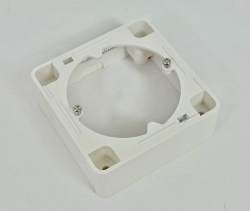 Krabi�ka na stenu pre z�suvky TRIAX AR20