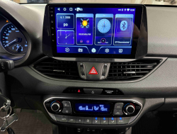 Plastov� ramik Hyundai i30