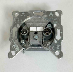 Priebe�n� z�suvka Triax FS07 TV - R 8 dB