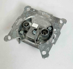 Koncov� telev�zna z�suvka Triax FS01