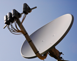 Parabola 85Fe multibeem + 5x LNB dr�iak