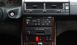 Autor�dio Blaupunkt 82