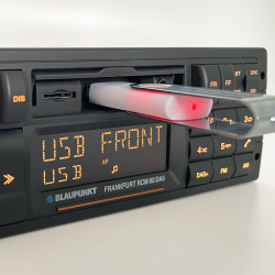 Autor�dio Blaupunkt 82