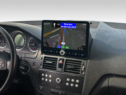 Dynavin r�dio s androidom pre Mercedes triedy C W204 Premium Flex