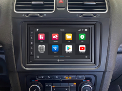 7-palcov� univerz�lne dvojdinov� autor�dio s Androidom